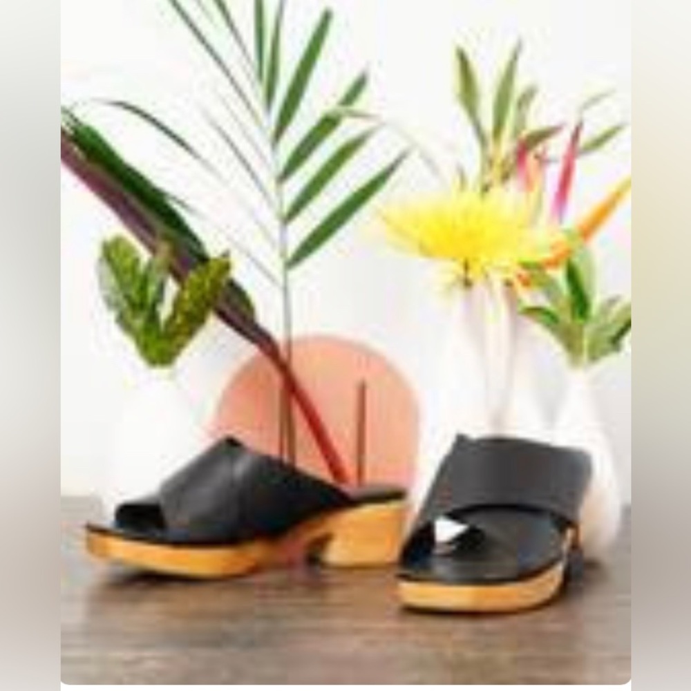 (Rare!) Charlotte Stone AMOS Clog Platform Sandal, Black Leather, 7 NEW